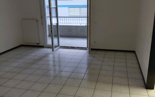 GORDOLA – AFFITTASI APPARTAMENTO DI 4.5 LOCALI