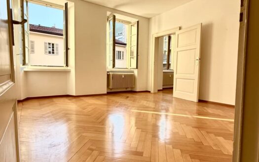 LUGANO CENTRO – AFFITTASI LUMINOSO APPARTAMENTO DI 3 LOCALI