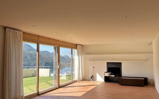 VICO MORCOTE – VENDESI VILLA UNIFAMILIARE DI 4.5 LOCALI CON VISTA PANORAMICA